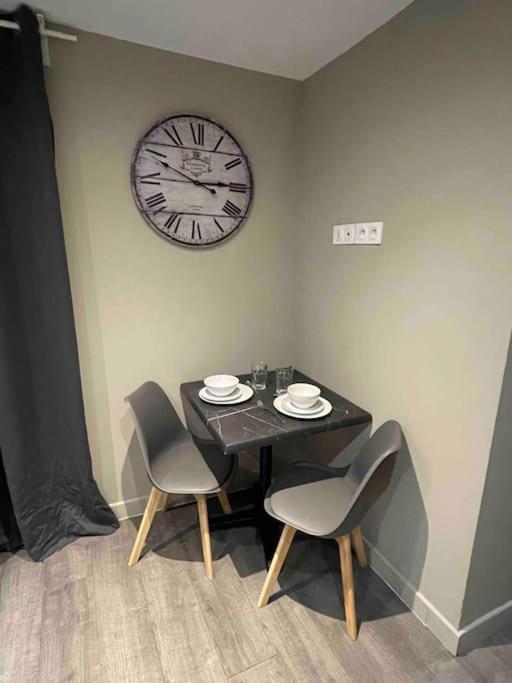 La Suite De L'Empereur/ Logement Neuf Janvier 2024 Orleans Ngoại thất bức ảnh